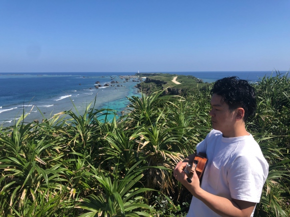 手ぶらでウクレレ体験教室 HOME ALOHA 88